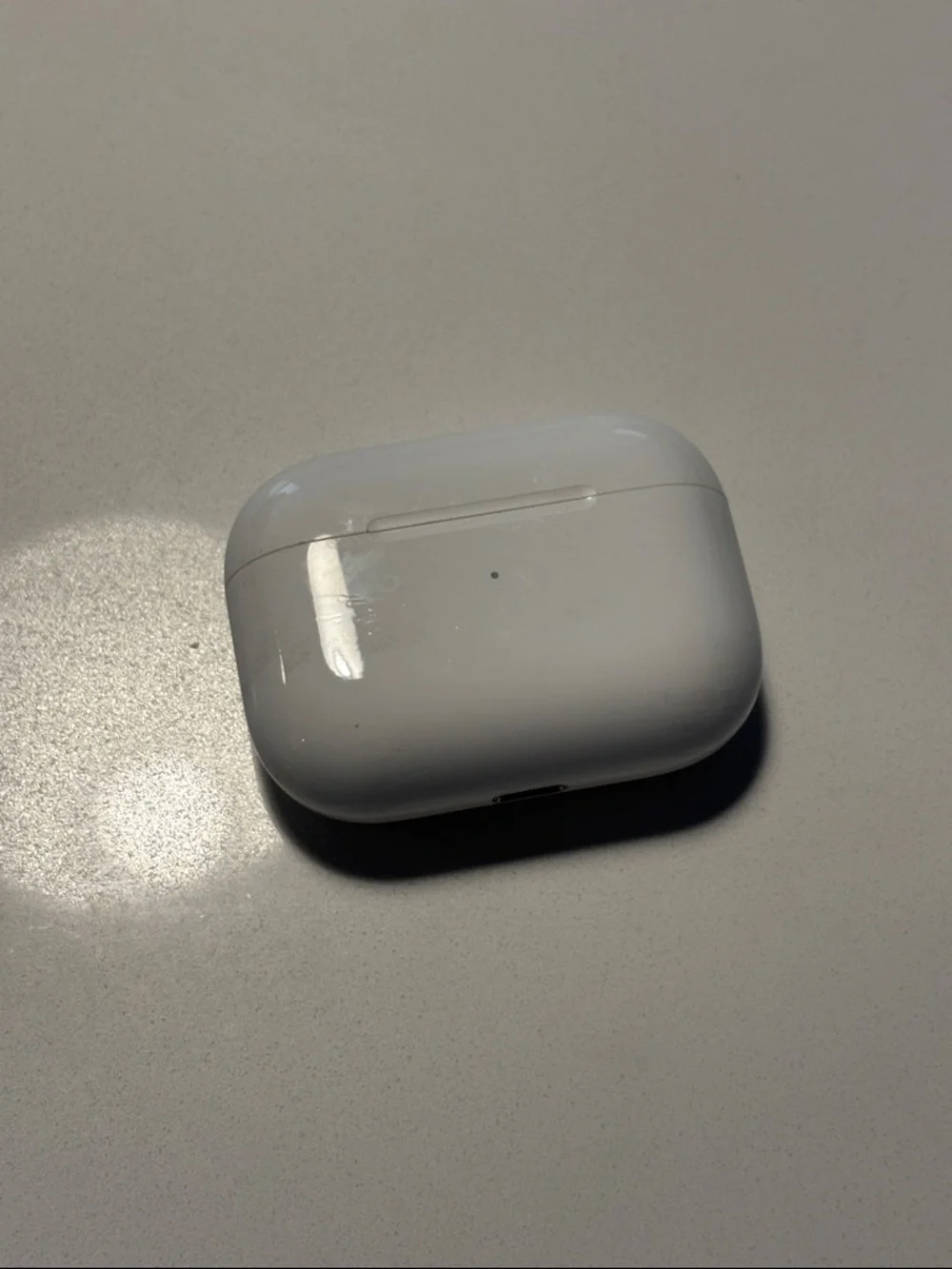 Apple AirPods Pro Wireless Earbuds in White with Charging Case